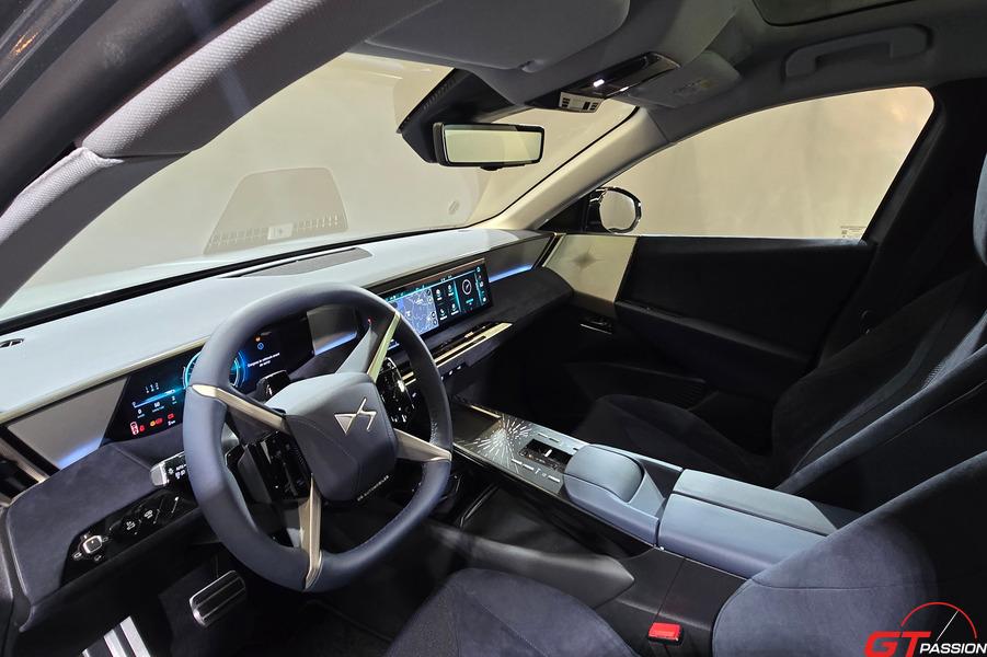 VUE HABITACLE DS N°7