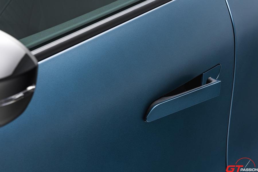 Nouvelle-Renault-Megane-E-Tech-electric-54900x600