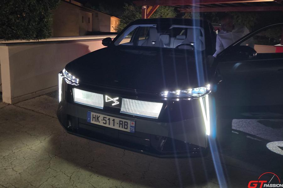 signature lumineuse avant  dsN°7