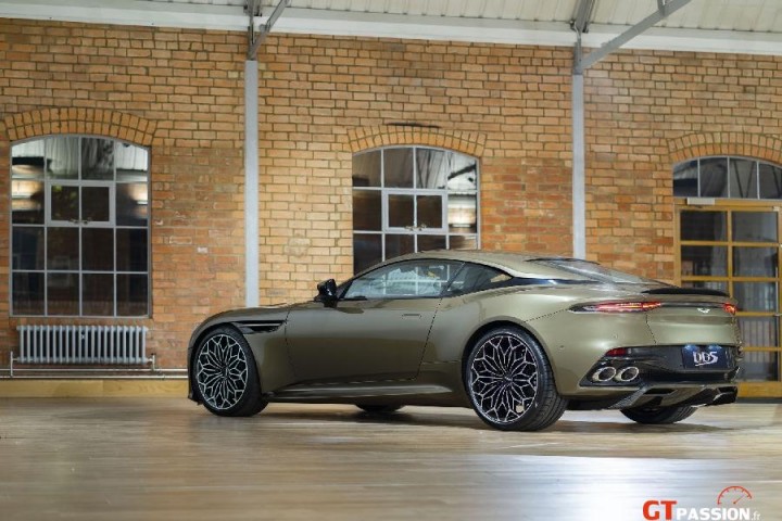 Aston DBS Superleggera OHMSS