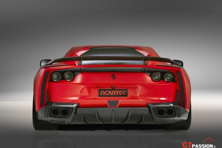 Ferrari 812 Superfast par NOVITEC
