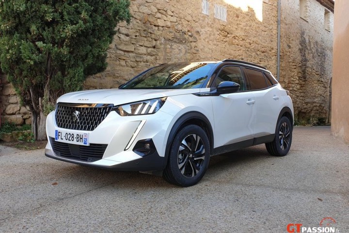 Nouveau Peugeot 2008 GT Line