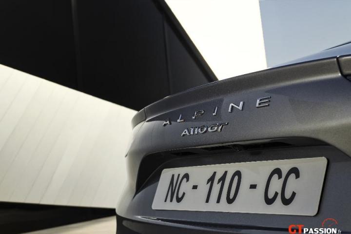 Nouvelle-Alpine-A110-GT
