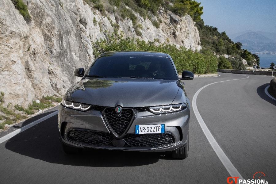 Alfa-Romeo-Tonale-Plug-In-Hybrid-Q4---Dynamic-10