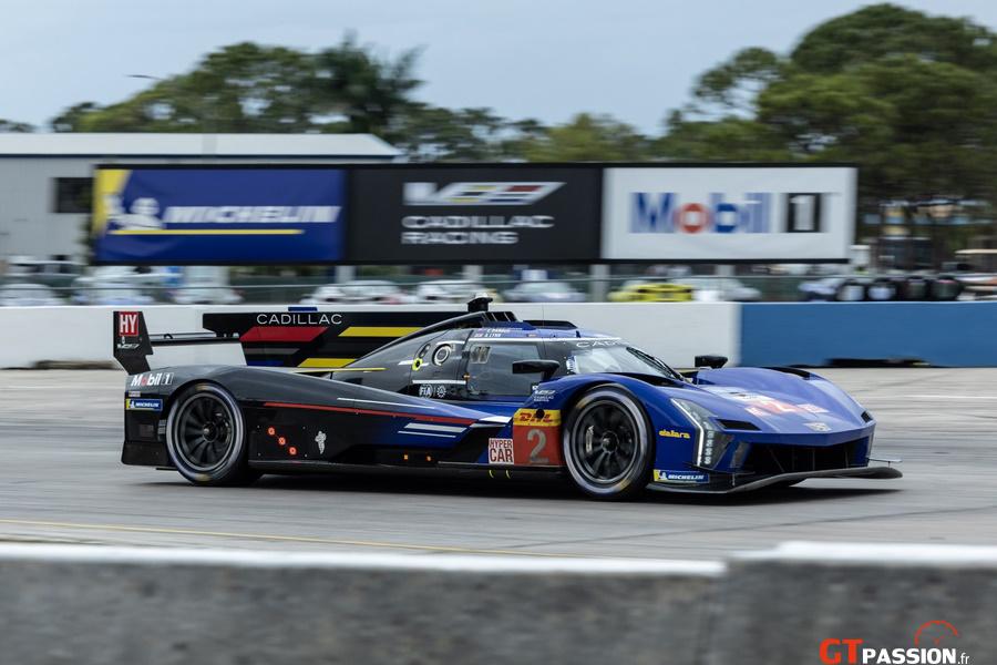 3--cadillac-1000-sebring