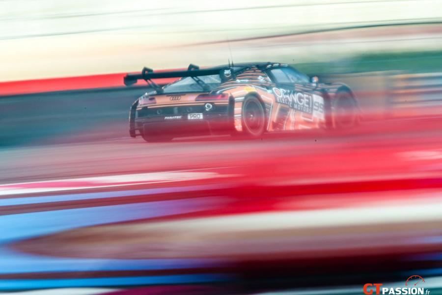 4--Audi-R8-LMS-n99